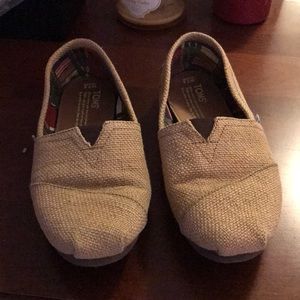 Burlap Toms